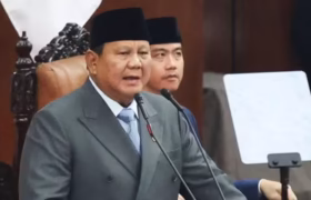 Prabowo Paparkan Capaian Awal Pemerintahan, Optimistis Ekonomi Indonesia Tumbuh 6 Persen